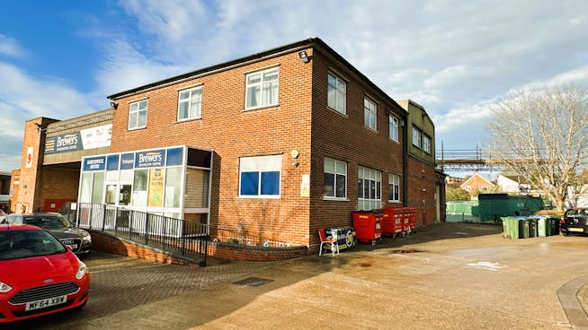 Unit 9, Fishers Industrial Estate, Watford, Industrial / Other To Let - 9 Fishers Industrial Estate Wiggenhall Road Watford WD18 0FN  external 1.jpg
