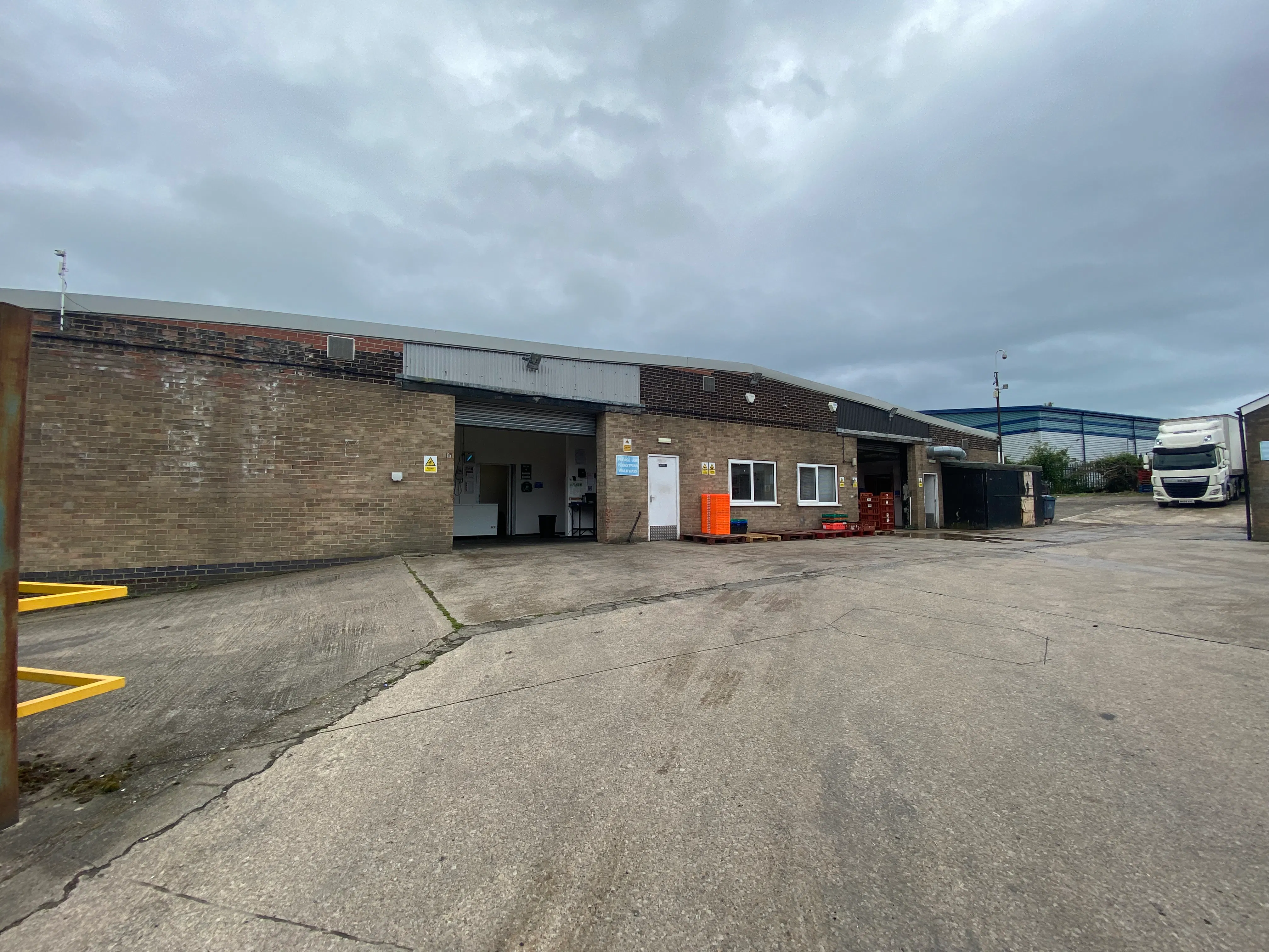 Unit 1 Lotherton Way, Leeds, West Yorkshire, LS25 2JY