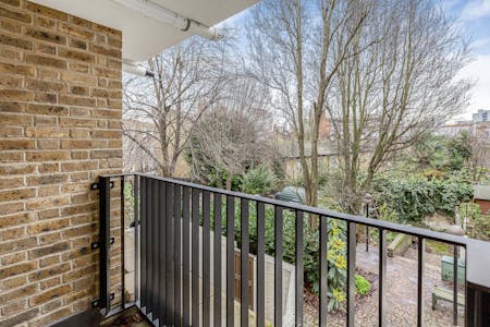 Friend Street, London, Residential Flat To Let - Balcony