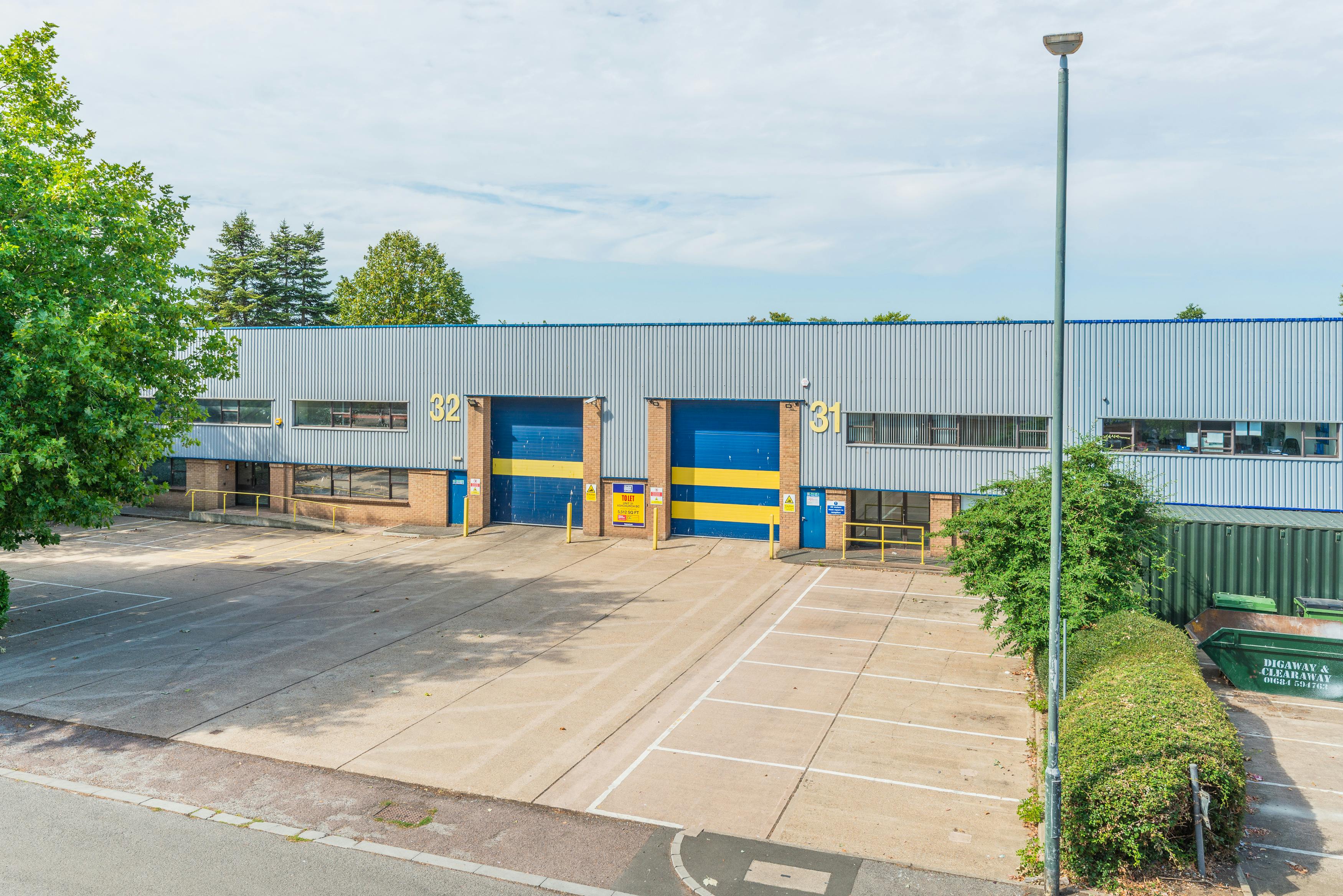 Industrial Unit in Tewkesbury - photo 4