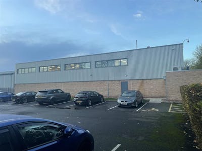 18-19 Padgets Lane, Redditch, Industrial/Logistics To Let - 1819 Padgets Lane01.jpg