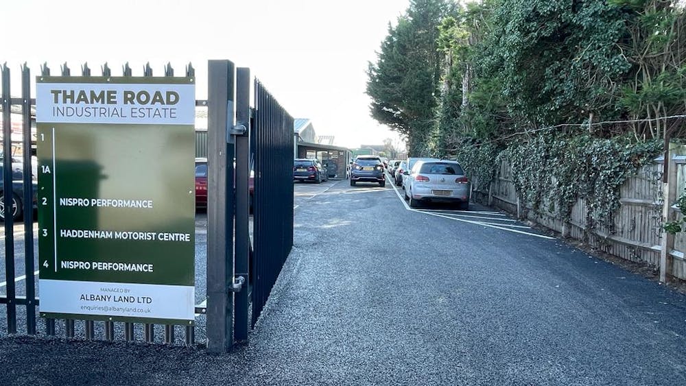 Unit 2, Thame Road Industrial Estate, Aylesbury, Industrial To Let - Unknown.jpeg