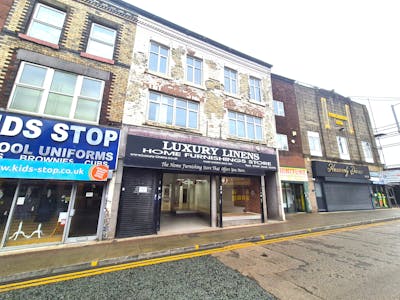 51-53 Market Street, Hyde, Retail To Let - 20250715_101542.jpg