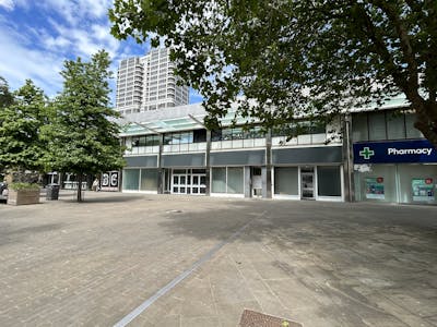 19-21 Canal Walk, Swindon, Leisure / Office / Retail To Let - IMG_7629.jpg