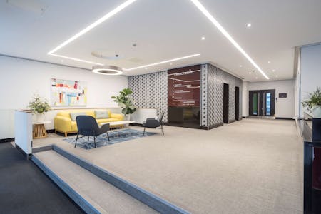 2 America Square, London, Office To Let - 2 2 AMS Reception r.jpg