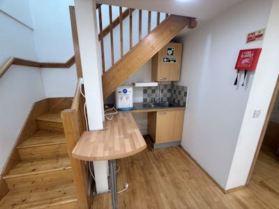 3 Trafalgar Mews, Brighton, Office To Let - IMG_9086.jpeg