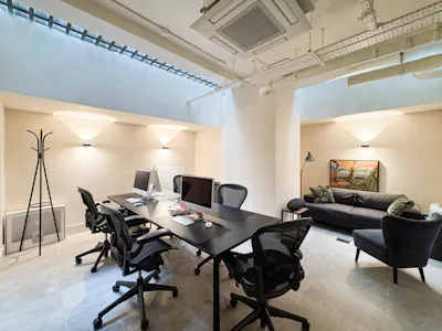 14 Hollen Street, London, Office To Let - IMG_2974.jpg