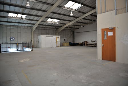 Unit 1, Apex Industrial Estate, Hythe Road, London, London, Industrial/Logistics To Let - WhatsApp Image 20240829 at 155230_9bfc3723.jpg