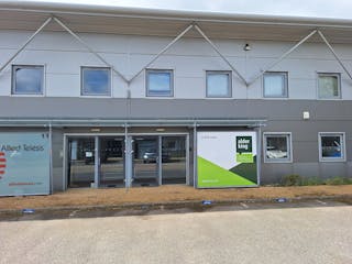 Ground Floor Unit 12 Pine Court, Kembrey Park, Swindon, Offices To Let - Unit 12  2.jpg