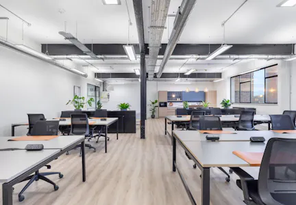 Power Road Studios, Chiswick, Office To Let - 1387979ead893ff05c717c96e1cff1dd-kwv-4838.jpg