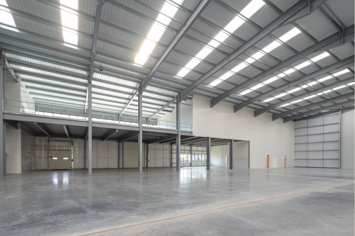 Industrial Unit in London - photo 4