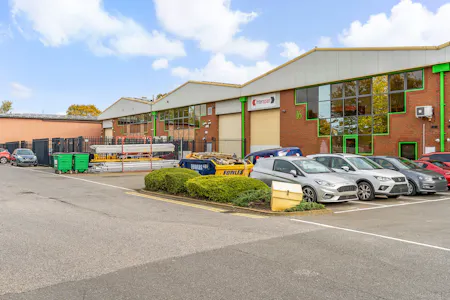Unit 16 Shepperton Business Park, Shepperton, Industrial / Warehouse To Let - 116891_Interspan-Europe-Ltd-Unit (2)_low.jpg