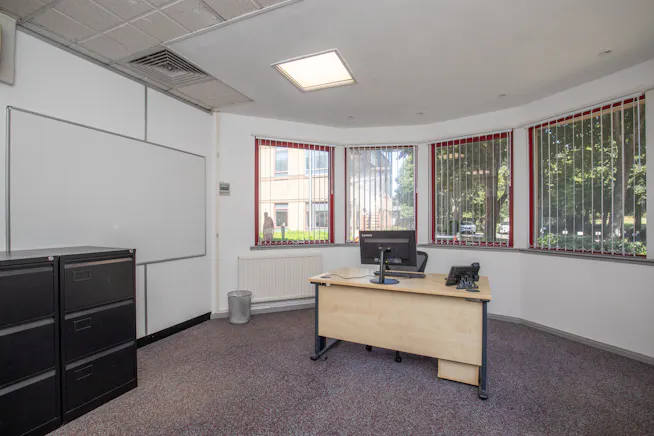 Alexandra Gate Business Centre, Cardiff, Offices To Let - B3 Internal Office a.jpg