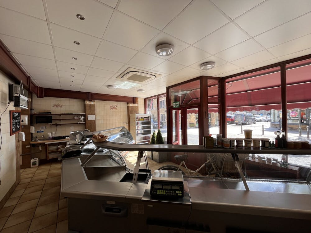 2 Bridge Street - IMG_3184scaled.jpg