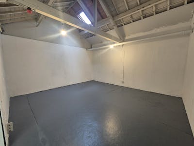 Skylight Room, Hallam Mill, Stockport, Industrial/Logistics To Let - 20260415_135909.jpg
