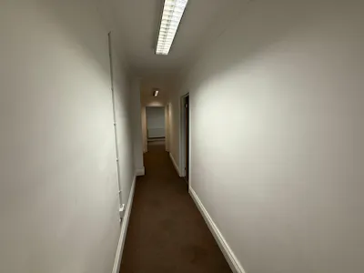 375-377 Rayleigh Road, Leigh-On-Sea, Office To Let - WhatsApp Image 2026-01-06 at 12.03.30.jpeg
