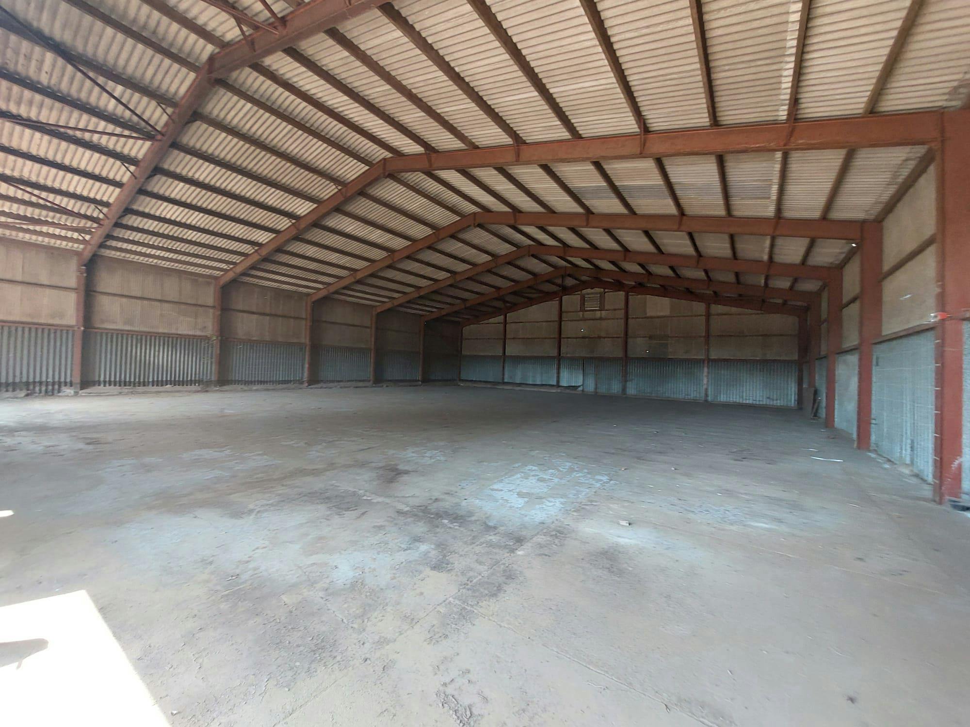 Industrial Unit in Northampton - photo 2