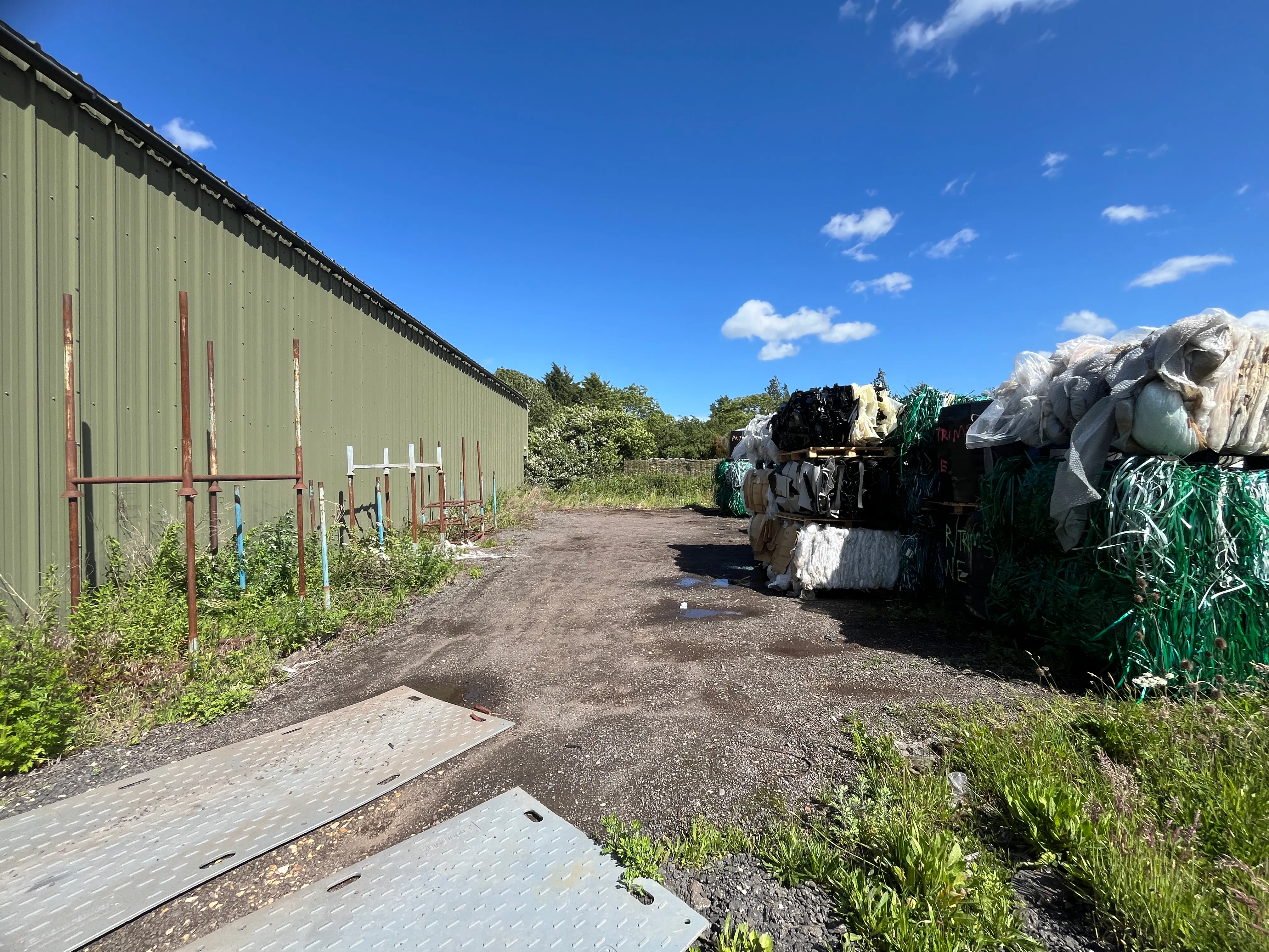 Unit 1 & Unit 2, Georges Farm, Buckingham, Industrial To Let - 20260609_143323078_iOS.jpg