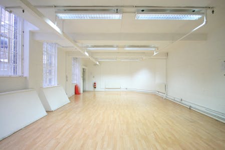 1.04, 12-18 Hoxton Street, Shoreditch, Office To Let - 3.JPG