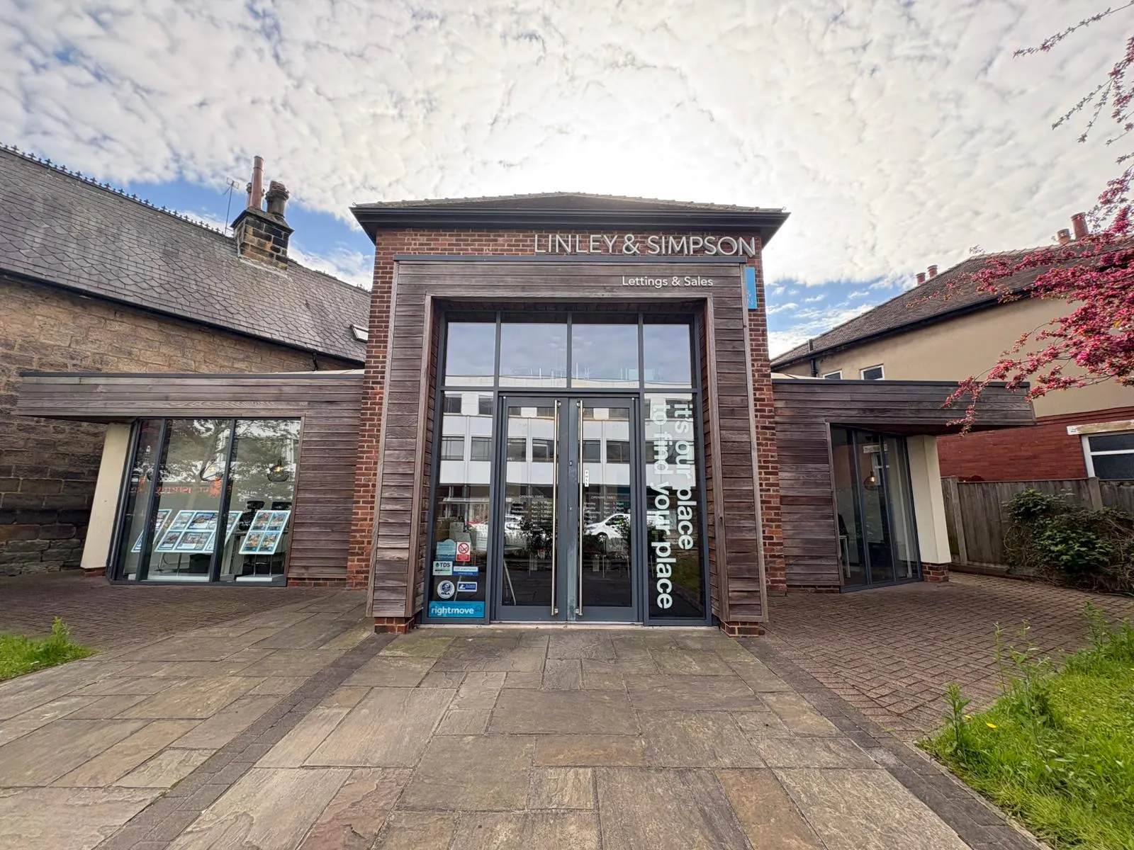 75 Otley Road, Leeds, Leisure / Offices / Other / Retail To Let - b0d1c414-048b-43b1-a7a2-7b9db5611f1d.jpeg