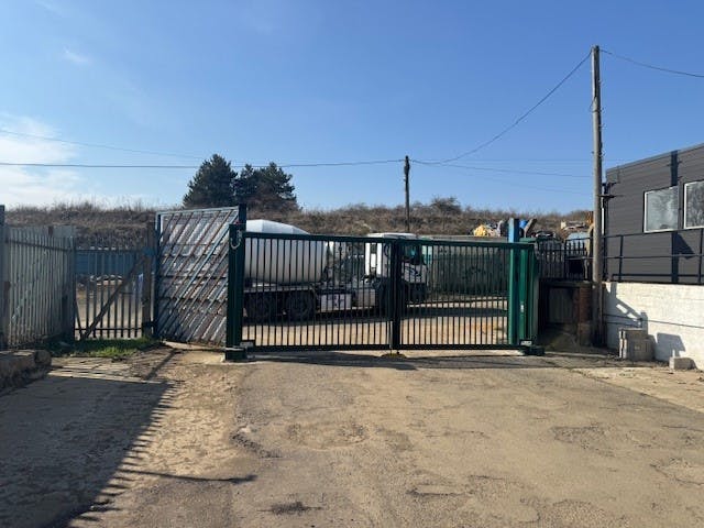 25-29 Tweed Road, Northampton, Offices To Let - Gate access.jpg