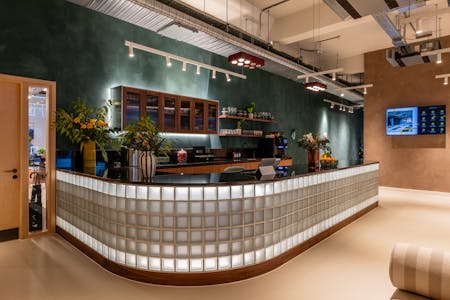 31-32 Alfred Place, London, Office To Let - vb5321232_CD8_0415HDR_HR_7917x5278.jpg