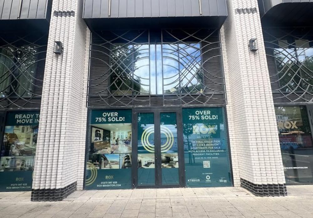 Middle Unit, ROX, 10-14 Gloucester Place - Image 2