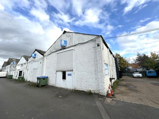 Unit 1 Bridge Works, Leatherhead, Warehouse & Industrial To Let - IMG_1653.jpg