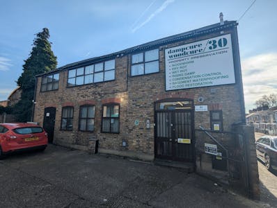 41 Merton Road, Watford, Office For Sale - PXL_20260303_095332133.jpg