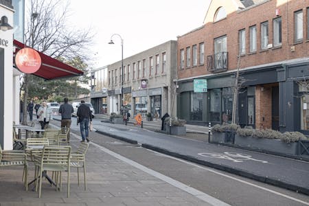 19 Rock Hill, Blackrock, Retail To Let - 30-L1010260.jpg