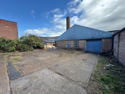 Accessory House, 22 Dalston Gardens, London, Warehouse To Let / For Sale - 22 Dalston Gardens 35.jpg