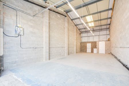 Blackford Trading Estate, Bury, Industrial / Storage To Let - Internal