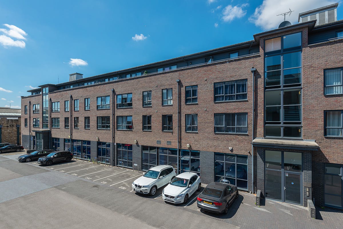 Priam House, Fire Fly Avenue, Churchward, Swindon, Office To Let - Priam-House-Swindon-14.jpg