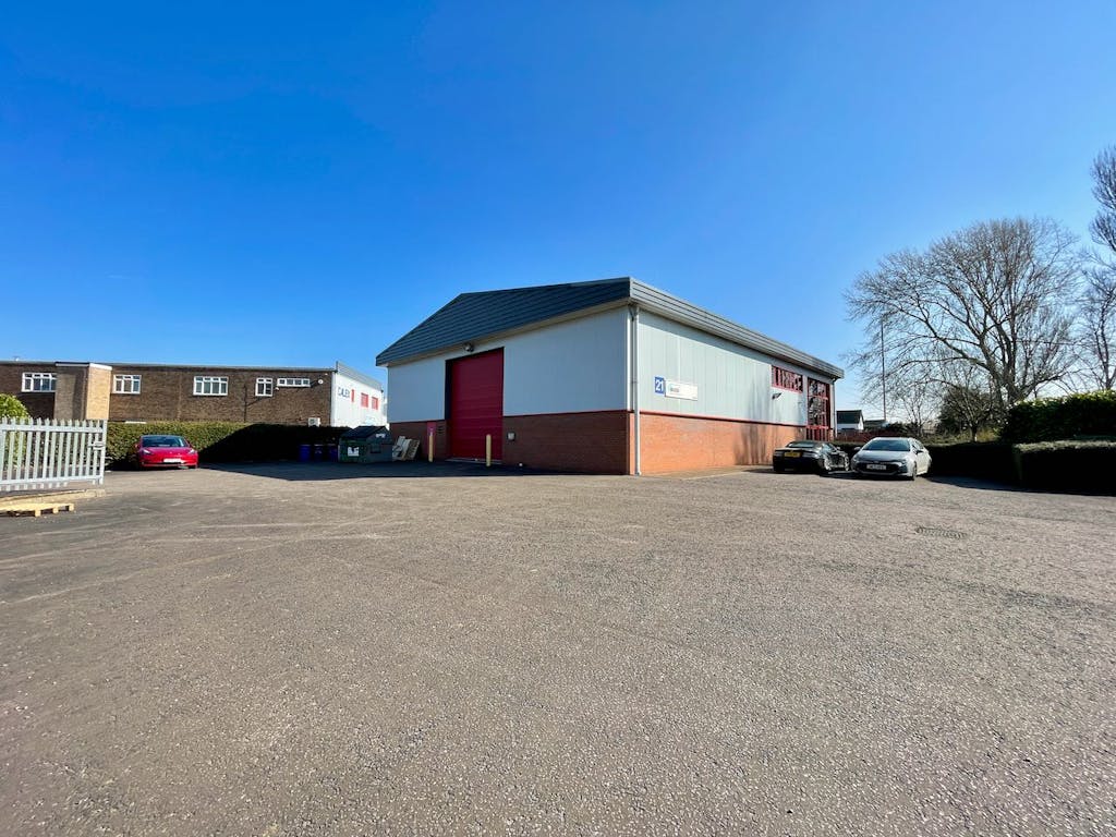 21 Chartmoor Road Leighton Buzzard