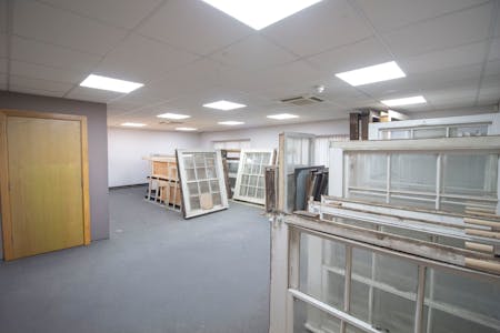 Unit 10 Chancerygate Business Centre, Slough, Industrial / Warehouse To Let - 12.jpg