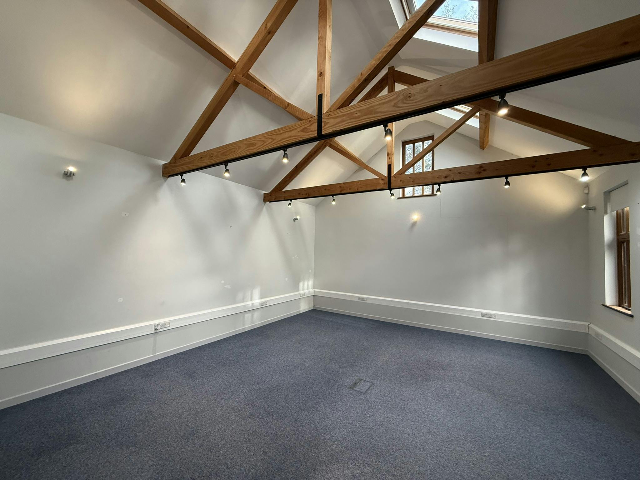 Hertford Park Offices, Guildford, Offices To Let - IMG_6054.JPEG