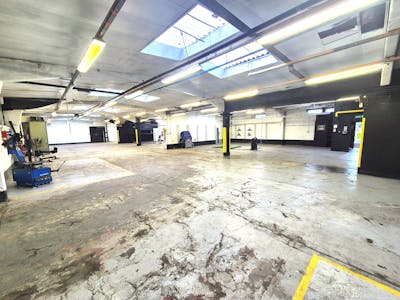 Unit L3 & L4, Stockport, Industrial/Logistics To Let - 20250904_135605.jpg
