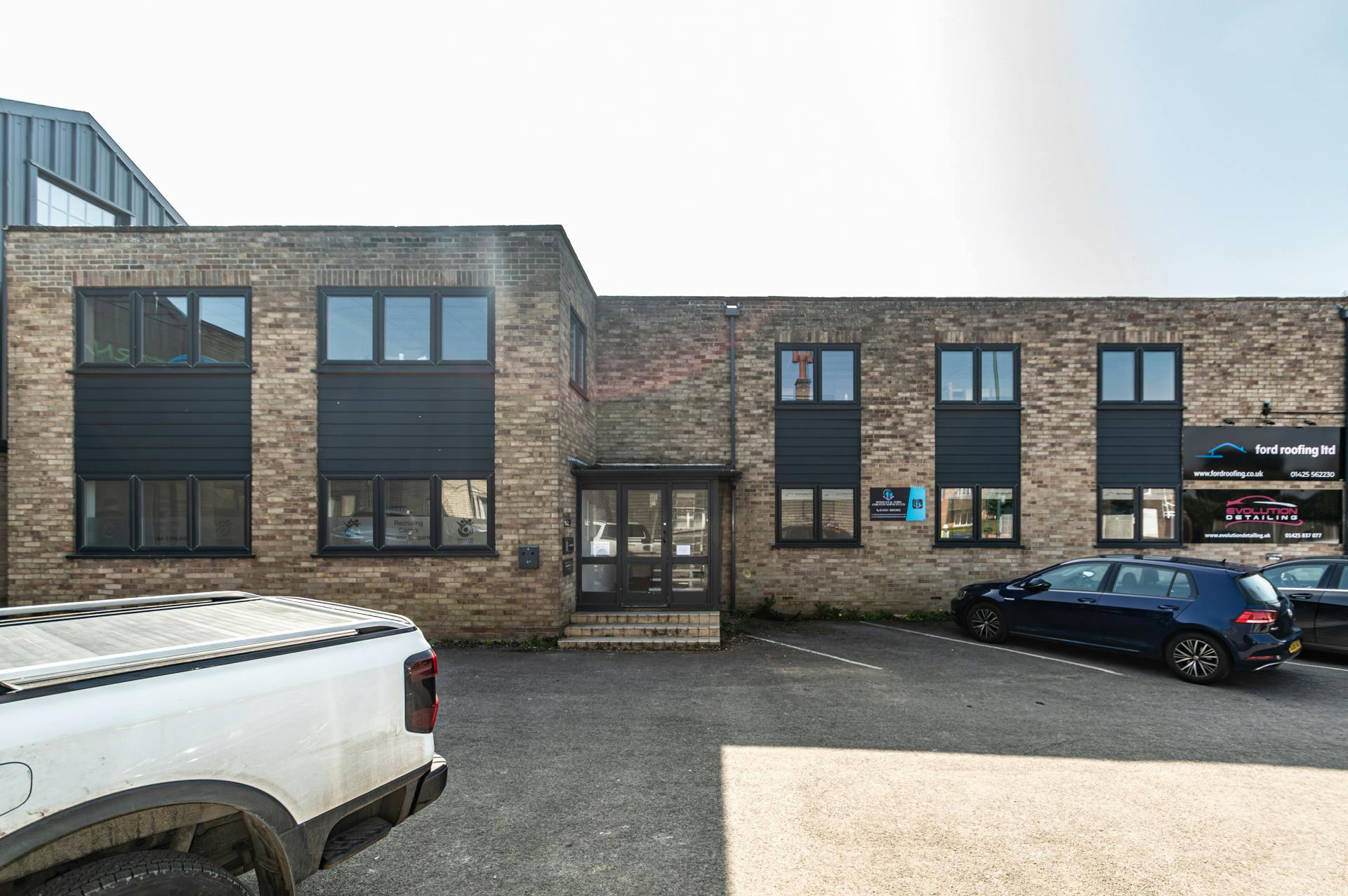 Investment in New Milton - photo 4