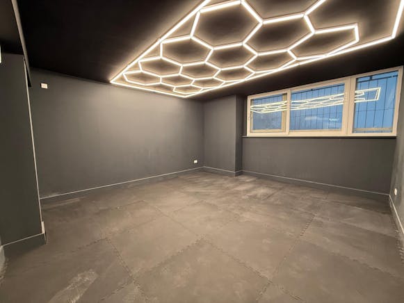 7 Eldon Way, Hockley, Leisure / Office To Let - WhatsApp Image 2026-03-04 at 17.40.16.jpeg