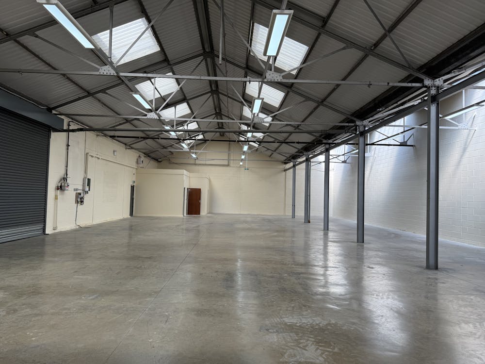 Unit A1, 2 Greycaine Road - IMG_0487.jpg
