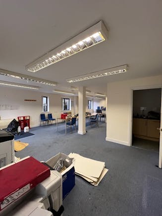 Davidson House, 168 Queensway, Hemel Hempstead, Investments / Offices For Sale - Picture4.png