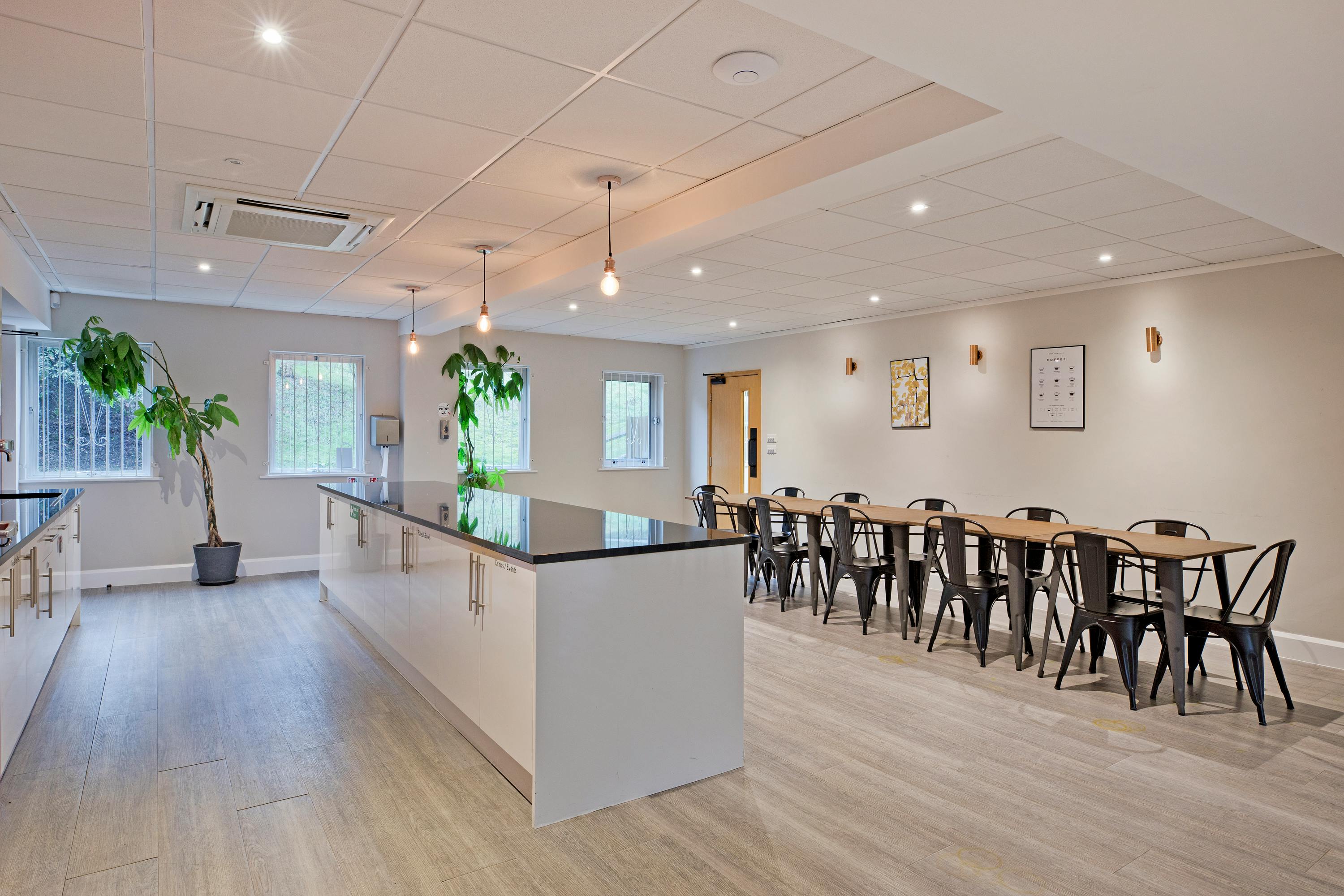 Springwood House, Leeds, Offices To Let - IMG_4146.jpg