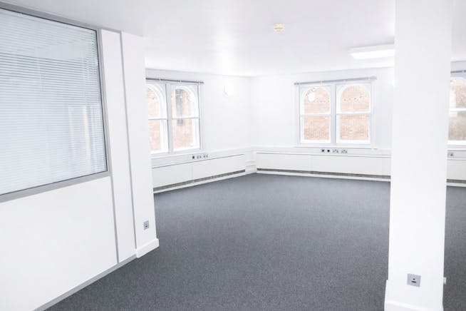 Ground floor, Bishop's Stortford, Offices To Let - ChatGPT Image Apr 7, 2026, 12_20_37 PM.jpeg