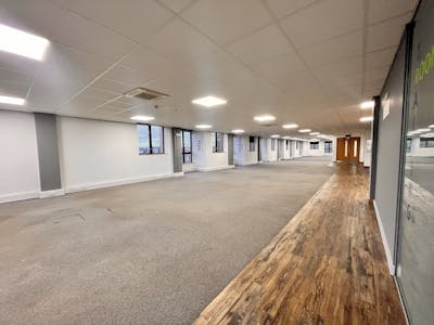 Clarendon House, Harrogate, Office To Let - image00006.jpeg