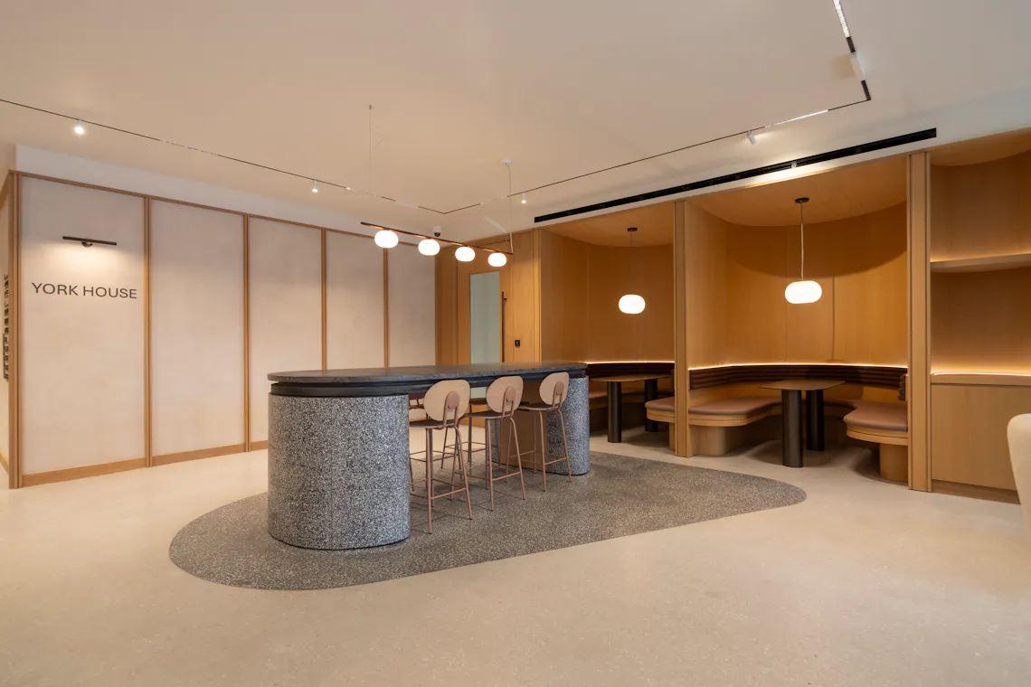 MC4476-3016.jpg York House, London, Office To Let - MC4476-3016.jpg