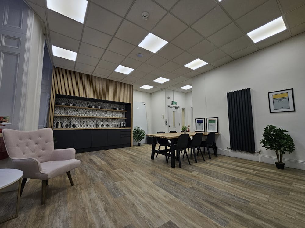 Standard Buildings, 94 Hope Street, Glasgow, Office To Let - 20251121_101715.jpg