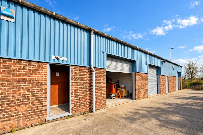 Unit 3 Comet way, Southend-On-Sea, Industrial To Let - Front