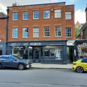 Hadleigh House, Guildford Surrey, Office To Let - 20250721_093634.jpg