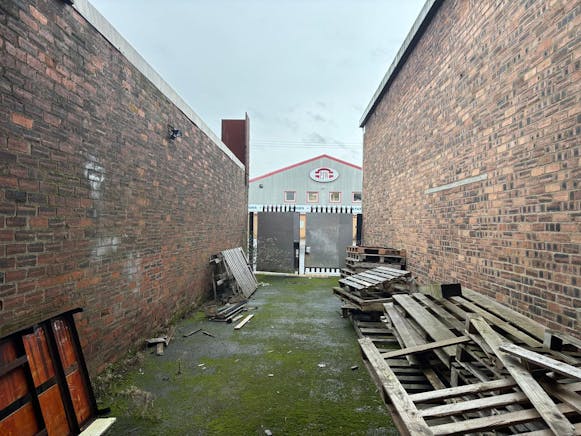 42 Portman Street, Glasgow, Industrial For Sale - PHOTO-2026-01-26-21-48-18 8.jpg