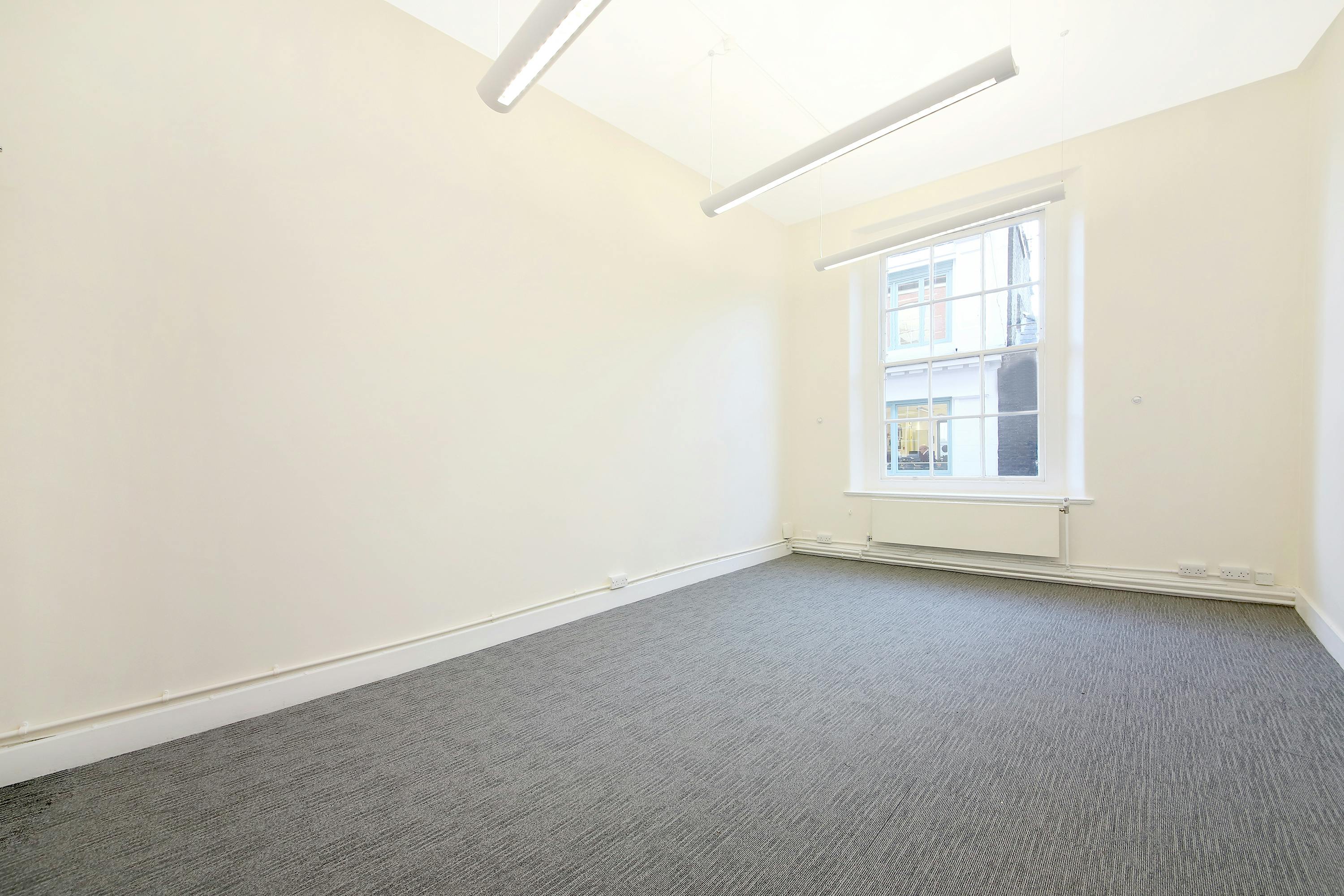 Room 218-219, 162-168 Regent Street, London, Office To Let - 00022335Main4.jpg